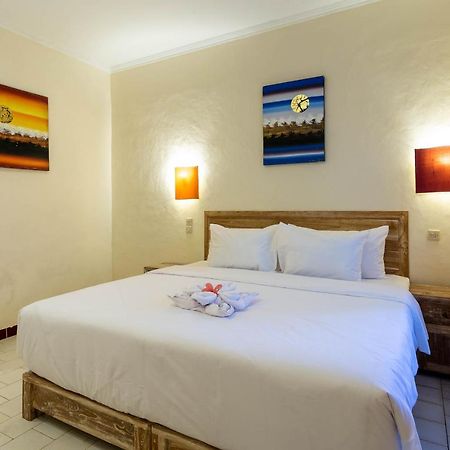 Utama Villas Beach Front Candidasa Esterno foto
