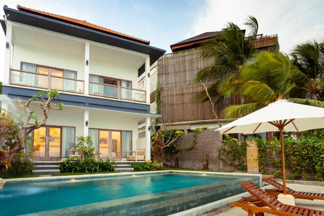 Utama Villas Beach Front Candidasa Esterno foto