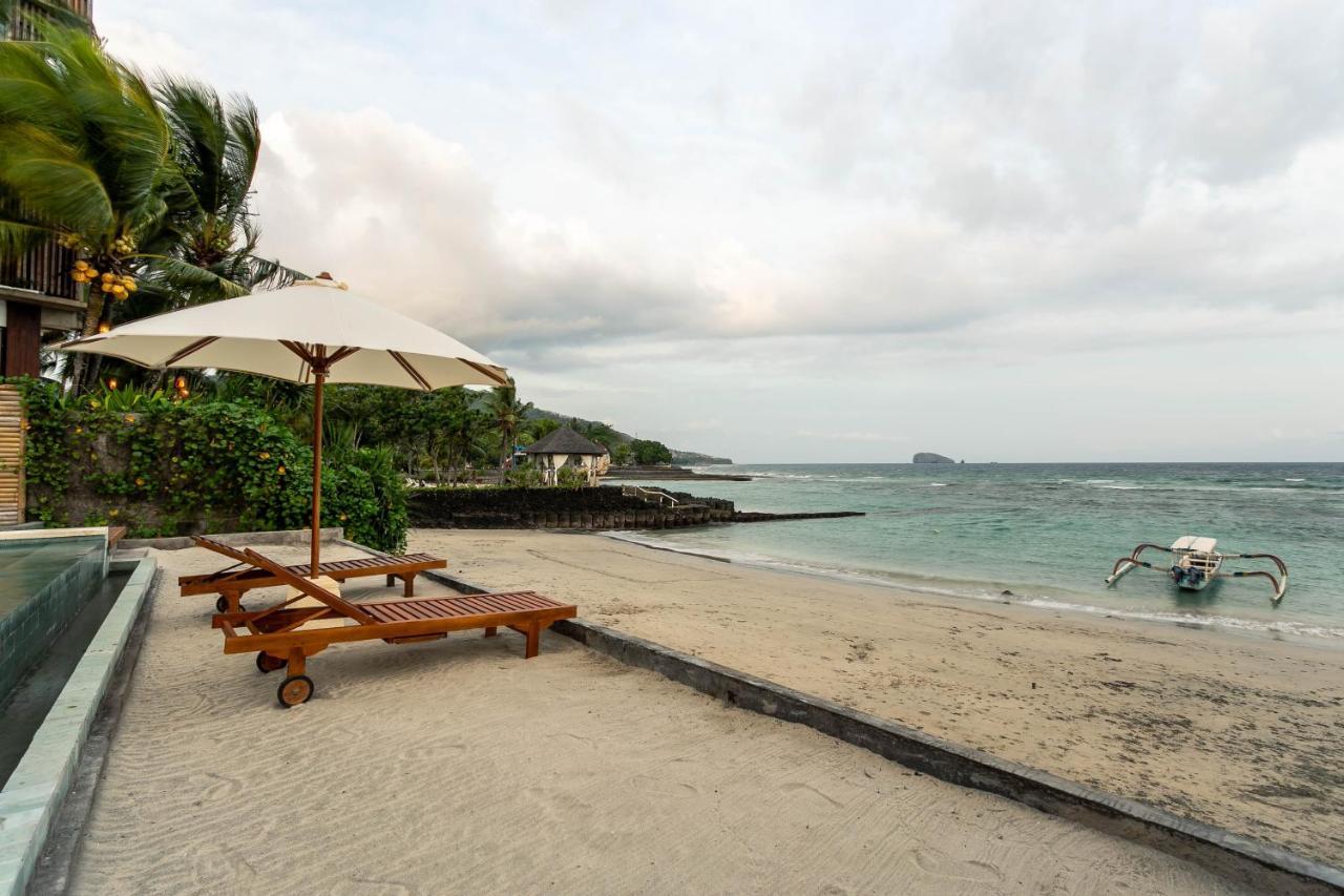 Utama Villas Beach Front Candidasa Esterno foto